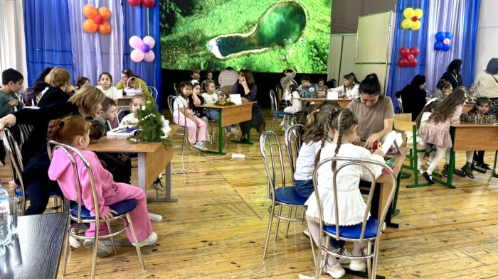 Конкурс-выставка поделок из природного материала «Чудеса природы»