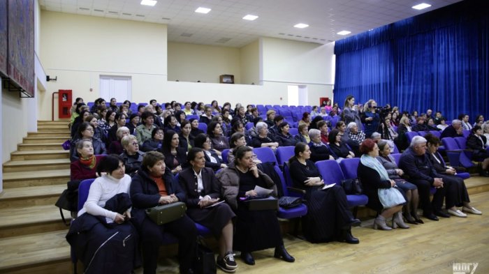 В Юго-Осетинском государственном университете проходят курсы повышения квалификации по осетинскому языку и литературе